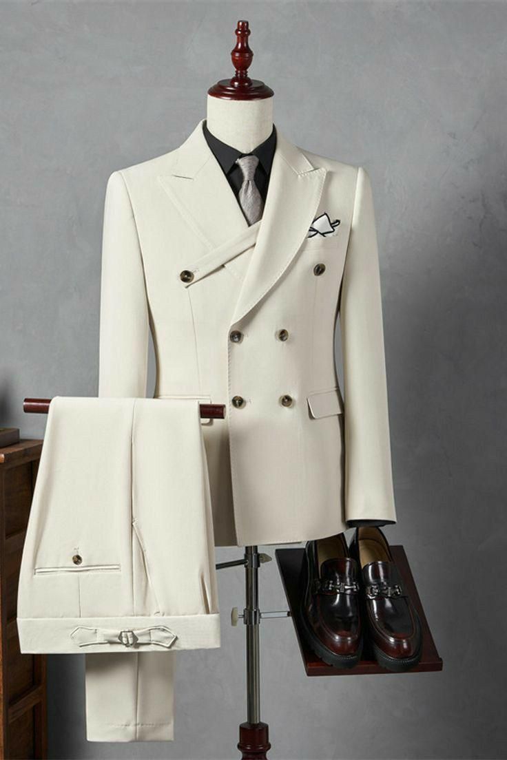 Ivory Mist Double-Breasted Lined Suit – Elegant Comfort