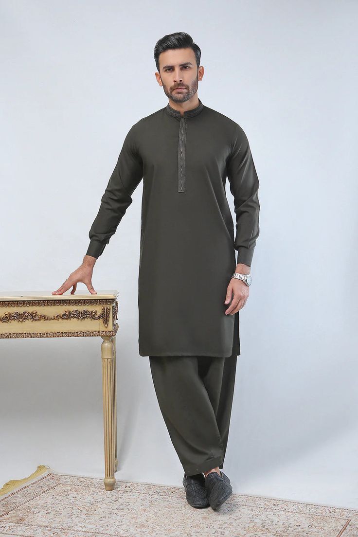 Charcoal Grey Men’s Shalwar Kameez – Ban Collar Classic Style